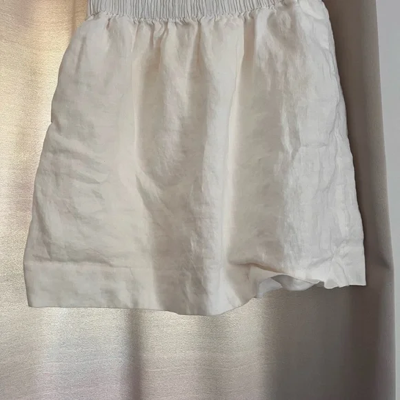J. Crew 100% linen white mini skirt size 4 - Picture 2 of 6
